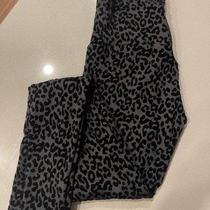 Echt leggings size small